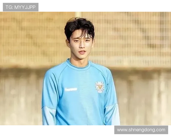 足球明星在韩国遭遇黑脸事件引发热议背后的真相与反思